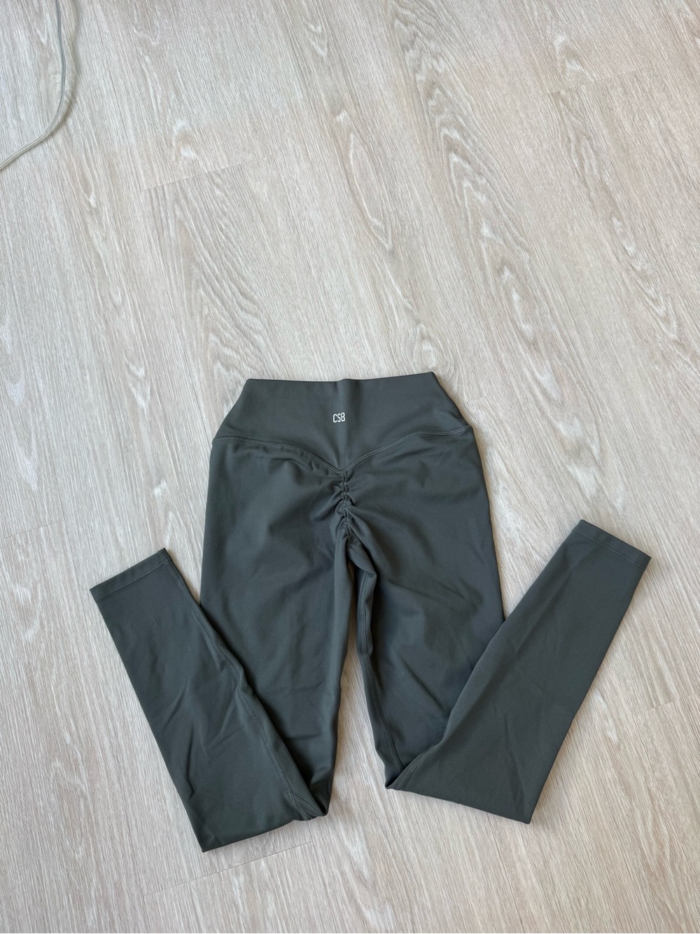 Crop Shop Boutique Serenity Invisible Scrunch Legging in Deep Olive - Picture 7 of 9